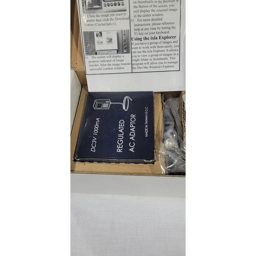 NEW Systemax DC3500 Digital Camera W/ Case